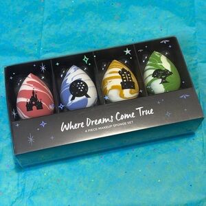 Disney Parks Limited Edition Makeup Sponge Set Four Piece New NRFB